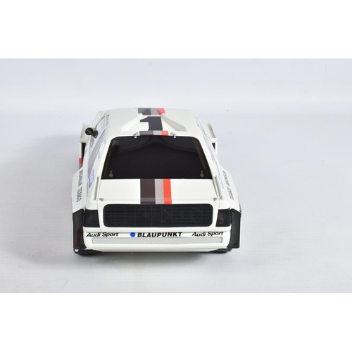 26 - A BOXED OTTO MOBLIE AUDI QUATRO S1 PIKES PEAK HILL CLIMB 1987 1:12 MODEL VEHICLE, numbered, painted ... 