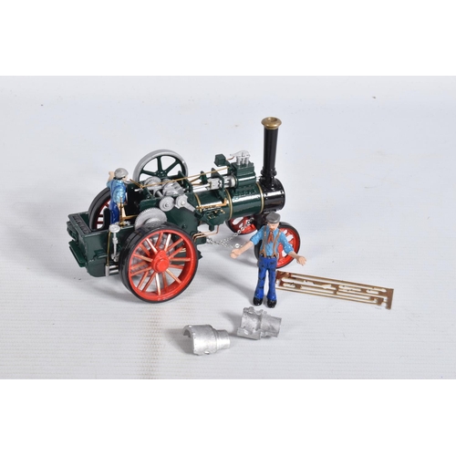 32 - A QUANTITY OF CONSTRUCTED BOXED WHITEMETAL KIT MODELS OF TRACTION ENGINES, SHOWMANS ENGINES AND STEA... 