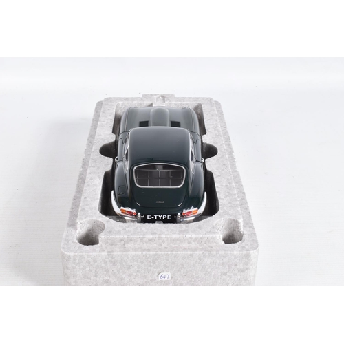 9 - A BOXED AUTOART SIGNATURE JAGUAR E-TYPE SERIES 1 COUPE 1:18 MODEL VEHICLE, numbered 73612, in Britis... 