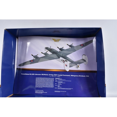 53 - A BOXED LIMITED EDITION CORGI AVIATION ARCHIVE WORLD WAR II BOMBERS ON THE HORIZON CONSOLIDATED B-24... 