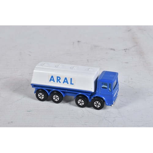 58 - A BOXED MATCHBOX SUPERFAST DIE-CAST ARAL TANKWAGEN, no.32, blue body with white tank, signed Aral to... 