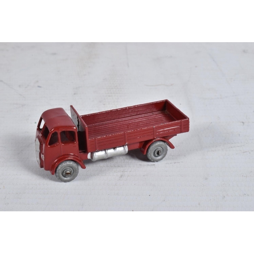 71 - FOUR BOXED AND TWO LOOSE MATCHBOX DIE-CAST VEHICLES, the first a Moko Lesney Bedford Tipper Truck no... 