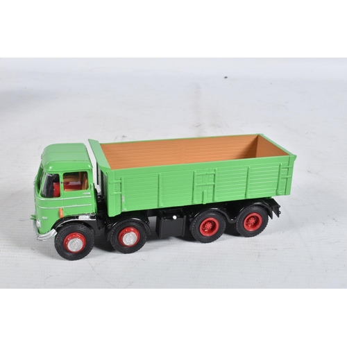 80 - TWO CONSTRUCTED KINGFISHER MODELS WHITE METAL LORRY KITS, 1/48 scale, A.E.C. Mammoth Major Mk.V 8x4/... 