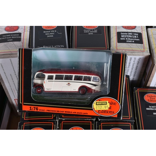 90 - A QUANTITY OF ASSORTED BOXED MODERN BUS AND COACH MODELS, to include E.F.E., Corgi OOC, Oxford Dieca... 