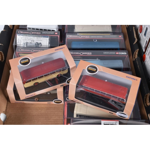 90 - A QUANTITY OF ASSORTED BOXED MODERN BUS AND COACH MODELS, to include E.F.E., Corgi OOC, Oxford Dieca... 