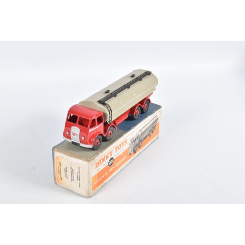 109 - FIVE BOXED DINKY TOYS FODEN WAGONS, all of the boxes are originals, complete and mostly in fair to g... 