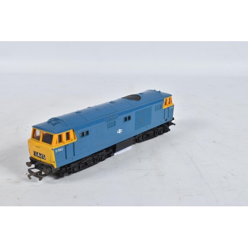 150 - FOUR UNBOXED OO GAUGE LOCOMOTIVES, Lima class 52 'Western', repainted in B.R. blue livery but has no... 