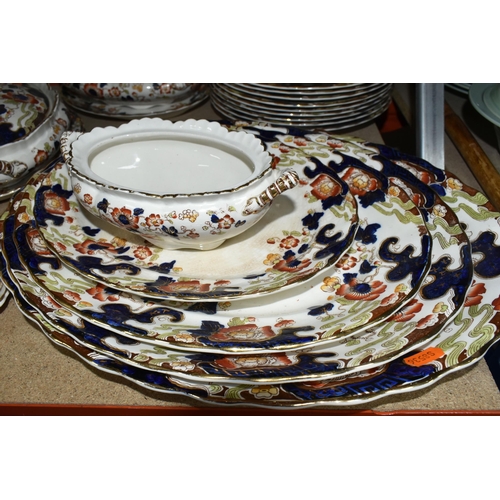 415 - A GROUP OF LOSOL WARE 'TOKIO' PATTERN DINNERWARE, each piece decorated with poppies and picked out i... 