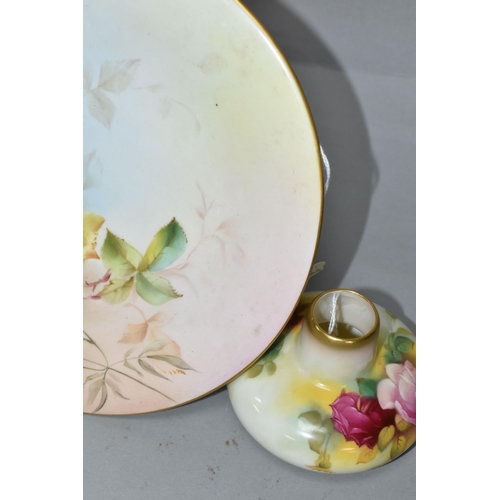 624 - THREE PIECES OF ROYAL WORCESTER PORCELAIN, comprising a comport painted with roses, iron red no. W 6... 