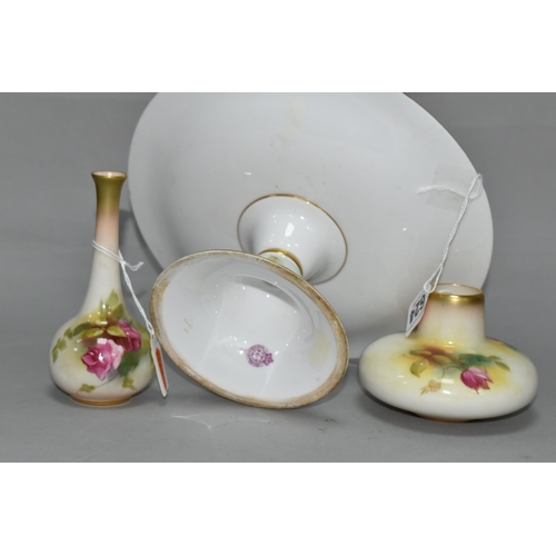 624 - THREE PIECES OF ROYAL WORCESTER PORCELAIN, comprising a comport painted with roses, iron red no. W 6... 