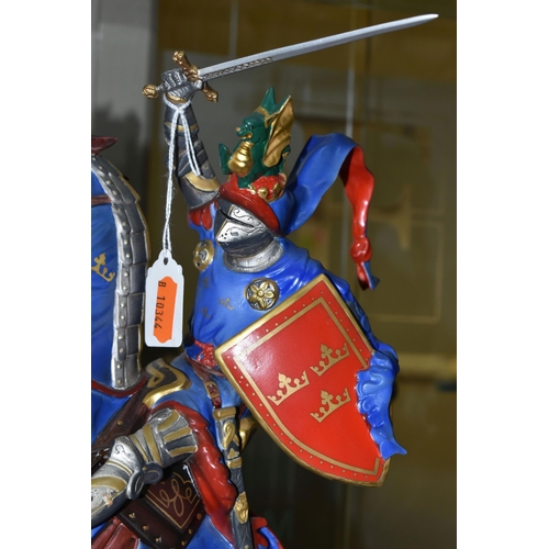 631 - A FRANKLIN MINT PORCELAIN FIGURE 'ARTHUR , LEGEND AND KING' mounted on a wooden plinth, height 41cm,... 