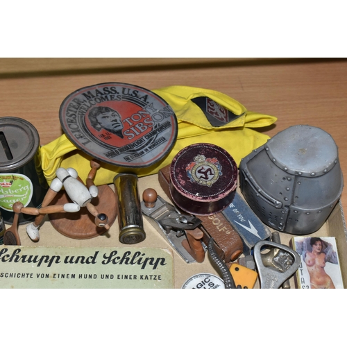 635 - A BOX OF COLLECTABLES OF FISHING, BREWERY / ADVERTISING INTEREST, ETC, including an Enesco Guinness ... 