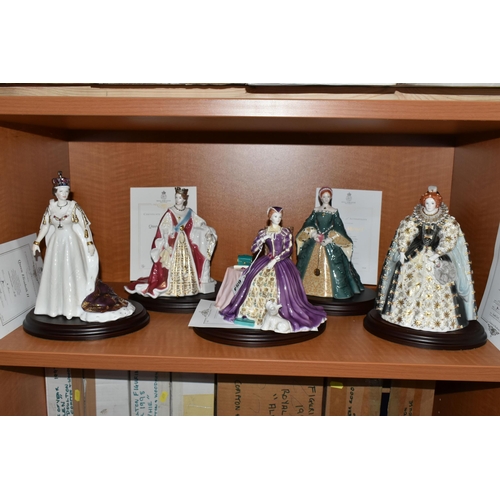 654 - FIVE BOXED ROYAL WORCESTER 'QUEENS OF BRITAIN' COLLECTION FIGURINES, limited edition for Compton and... 