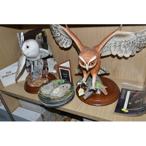 697 - SIX FRANKLIN MINT OWLS AND TWO SETS OF OWL THEMED COLLECTOR'S PLATES, comprising 'the Screech Owl', ... 