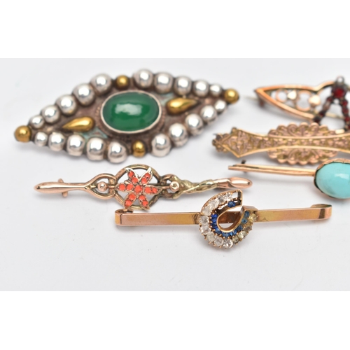 110 - AN ASSORTMENT OF EARLY 20TH CENTURY BROOCHES, the first a 9ct gold bar brooch, centrally positioned ... 