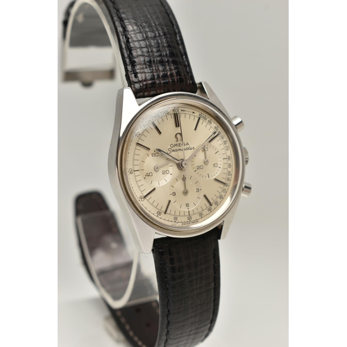 20 - AN OMEGA SEAMASTER CHRONOGRAPH WRISTWATCH, the silver colour dial, with black enamel silver colour h... 