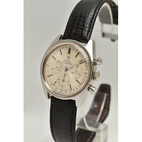 20 - AN OMEGA SEAMASTER CHRONOGRAPH WRISTWATCH, the silver colour dial, with black enamel silver colour h... 