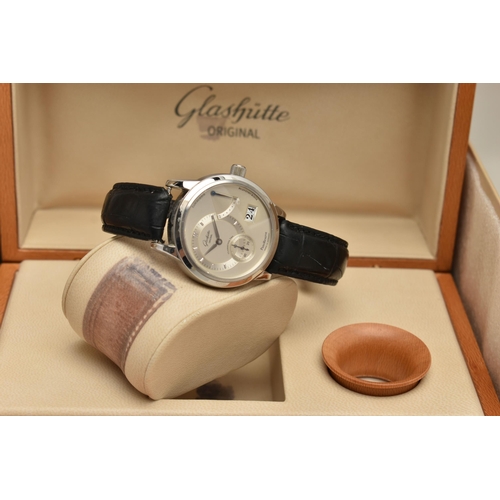 30 - A BOXED STAINLESS STEEL GLASHUTTE ORIGINAL PANORESERVE HAND WOUND WRISTWATCH, silvered dial individu... 