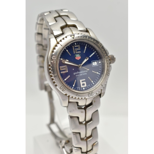 4 - A TAG HEUER PROFFESSIONAL 200M QUARTZ WRISTWATCH, blue dial illuminous silver colour hourly applied ... 