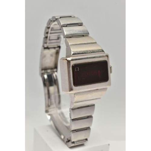 5 - AN OMEGA 'TIME COMPUTER LED' WRISTWATCH, rectangular digital dial with rectangular case measuring ap... 