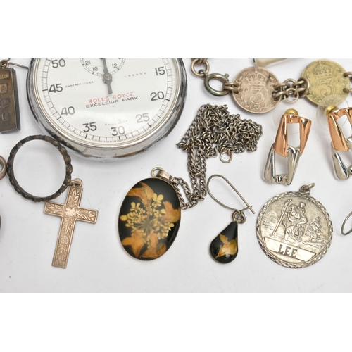 69 - A BAG OF ASSORTED SILVER AND WHITE METAL ITEMS, to include a heavy graduated curb link Albert chain ... 