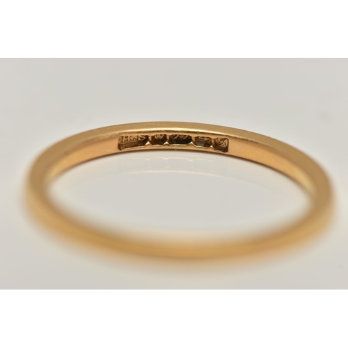 88 - A 22CT GOLD BAND RING, a polished band, approximate width 1.5mm, hallmarked 22ct Birmingham, ring si... 