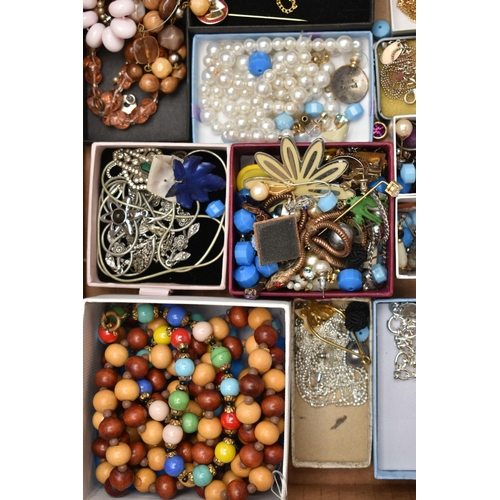 205 - A BOX OF ASSORTED COSTUME JEWELLERY, to include beaded necklaces, rings, earrings, chains, brooches,... 