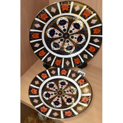 415 - TWO ROYAL CROWN DERBY IMARI 1128 PLATES, comprising a tea plate diameter 21.5cm, and a dinner plate ... 