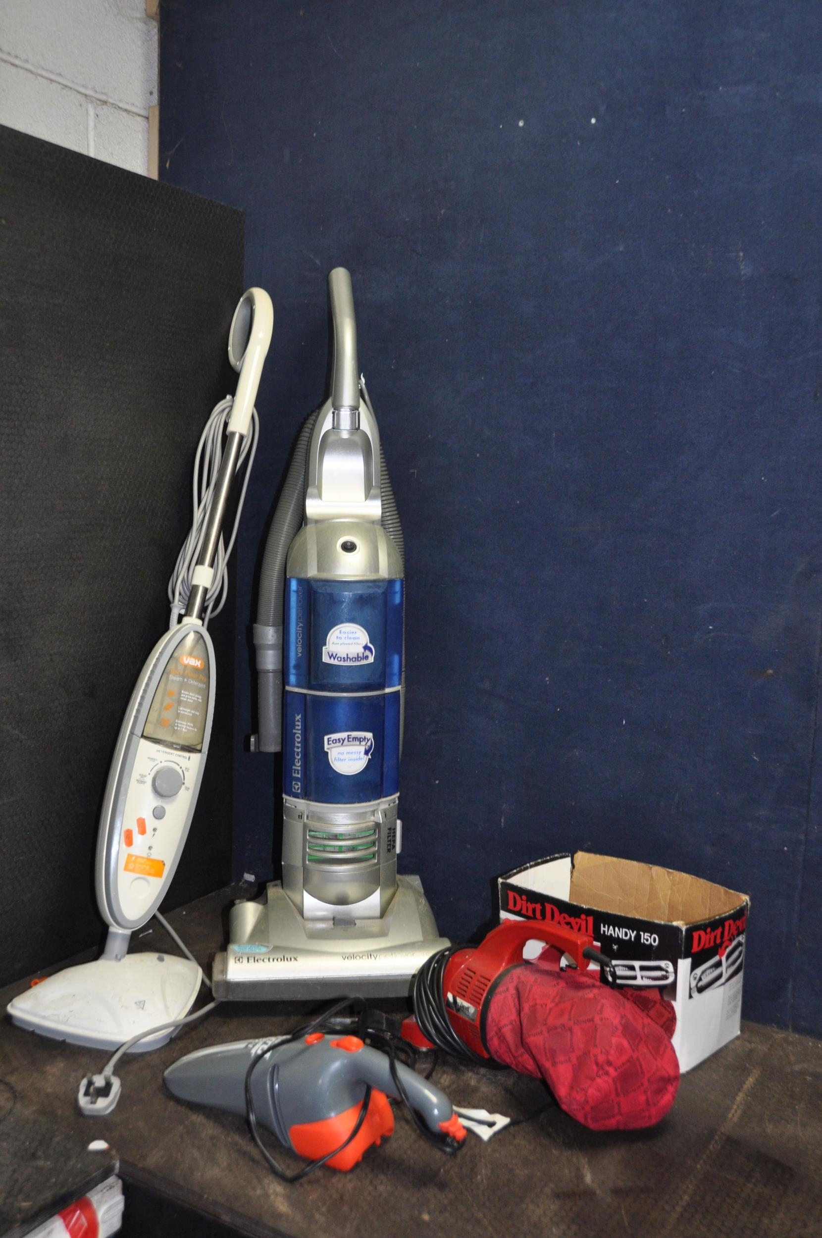 Sold at Auction: Dirt Devil & Black Decker Vacuum cleaner