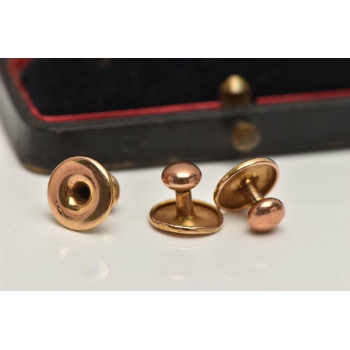 12 - A BOXED SET OF THREE 9CT GOLD DRESS STUDS, each of a polished design, hallmarked 9ct Chester, approx... 