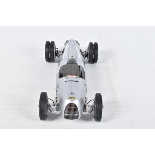 32 - A  BOXED CMC AUTO UNION TYPC, 1936/37 BERGRENNER SCALE 1:18 MODEL VEHICLE, numbered M-053, painted w... 