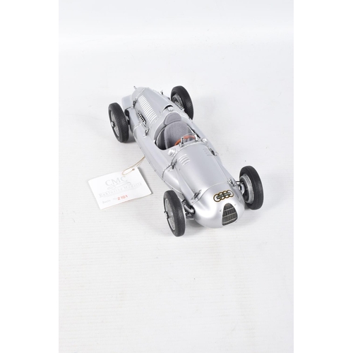 38 - A BOXED CMC AUTO-UNION TYP D 1938/1939 SCALE 1:18 MODEL VEHICLE, numbered M-027, painted white, appe... 