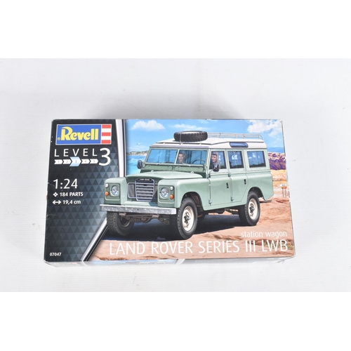 79 - THREE BOXED REVELL UNBUILT MODEL VEHICLES, the first is a 1:16 scale, Porche 356 B Coupe' model, num... 