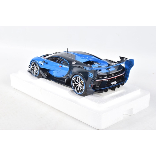 121 - A BOXED AUTOART BUGATTI VISION GRAN TURISMO 1:18 MODEL VEHICLE, numbered 70986, in Bugatti light blu... 