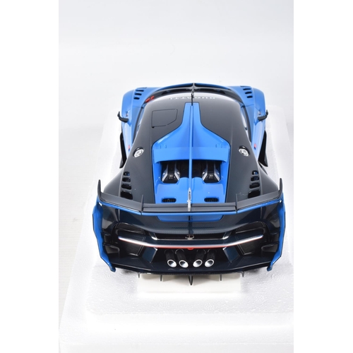 121 - A BOXED AUTOART BUGATTI VISION GRAN TURISMO 1:18 MODEL VEHICLE, numbered 70986, in Bugatti light blu... 