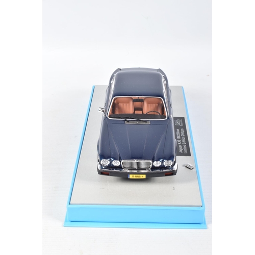 125 - A BOXED LIMED EDITION LS COLLECTIBLES BLUE JAGUAR XJ6 1982 1:18 MODEL VEHICLE, numbered LS025B, dark... 