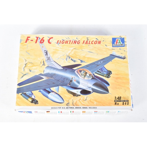 135 - FIVE BOXED UNBUILT ITALERIA MILITARY AIRCRAFT MODELS, the first a Hunter F. MK. 6/9 1:48 scale no. 2... 