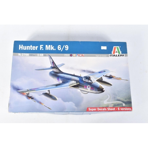 135 - FIVE BOXED UNBUILT ITALERIA MILITARY AIRCRAFT MODELS, the first a Hunter F. MK. 6/9 1:48 scale no. 2... 