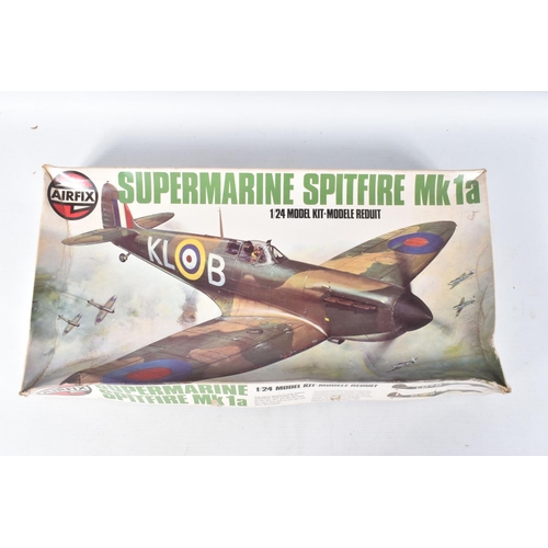 145 - A BOXED AIRFIX 1/24 SCALE SUPERMARINE SPITFIRE Mk.1A CONSTRUCTION KIT, Series 12 No.12001-6, with a ... 