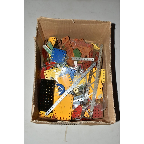 155 - A LARGE COLLECTION OF ASSORTED LOOSE MECCANO, mainly 1930's to 1970's eras, all in playworn conditio... 