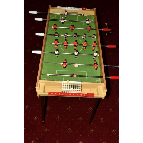 161 - A BOXED SUBBUTEO WORLD CUP EDITION SET, incomplete but does include Jules Rimet Trophy, majority of ... 