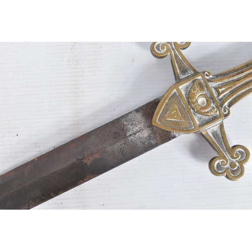 245 - A VICTORIAN ERA BANDMANS SHORT SWORD, this features a double edged blade with a cast brass hilt, the... 