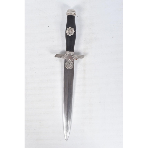 247 - A THIRD REICH GERMAN RLB DAGGER, this was used by the Reichsluftschutzlund and this was a civil defe... 