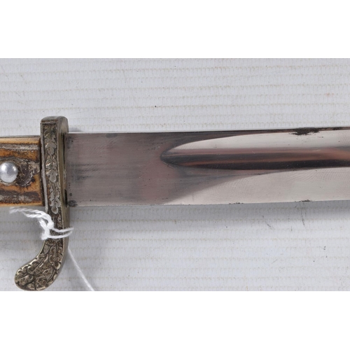 248 - A GERMAN THIRD REICH EAGLE HEAD POLICE BAYONET, this is in good condition and the handle is made fro... 