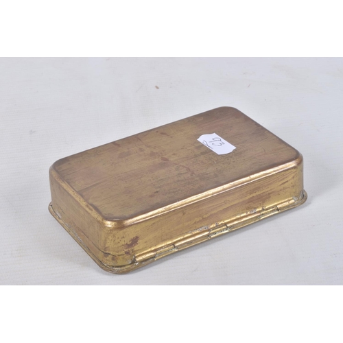 323 - A WWI PRINCESS AMRY TIN, the lid opens and closes well, it has no splits and only age related wear, ... 