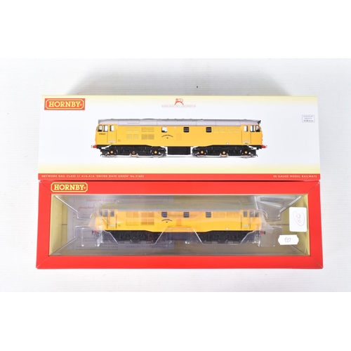 222 - A BOXED HORNBY RAILWAYS OO GAUGE CLASS 31 LOCOMOTIVE, 'Driver Dave Green' No.31 602, Network Rail ye... 