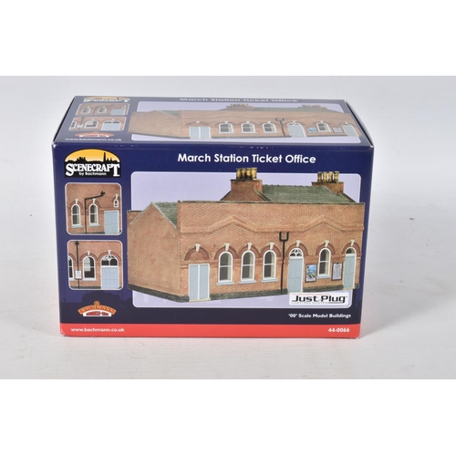 243 - A QUANTITY OF BOXED BACHMANN OO GAUGE LINESIDE BUILDINGS AND ACCESSORIES, to include a March Station... 