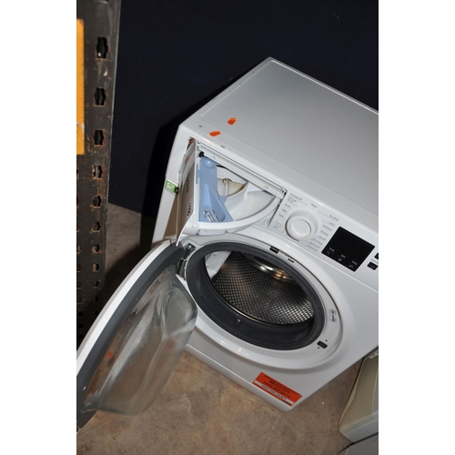 1155 - A HOTPOINT LB2006C WASHING MACHINE width 60cm x depth 55cm x height 84cm (PAT pass, powers up, spin ... 