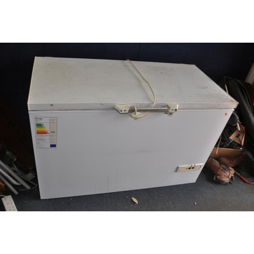 1190 - A SCANDINOVA CF125C CHEST FREEZER width 127cm x depth 70cm x height 85cm (PAT pass and working at -1... 