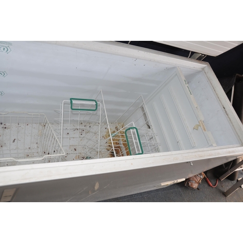 1190 - A SCANDINOVA CF125C CHEST FREEZER width 127cm x depth 70cm x height 85cm (PAT pass and working at -1... 